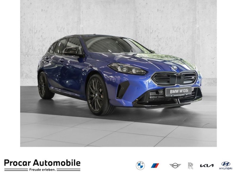 BMW M135 xDrive M Sport HUD ACC RFK NAVI LED DAB LM