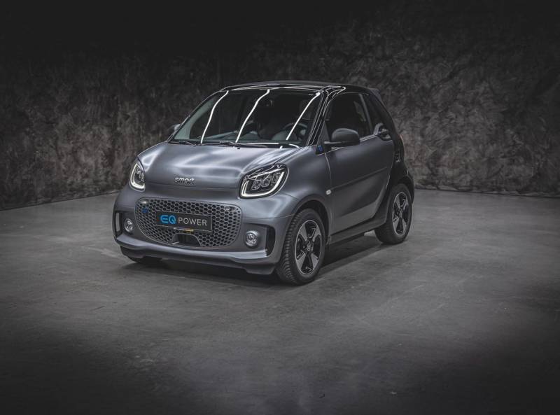 Smart ForTwo EQ cabrio passion EXCL.: MATT+BLACK=COOL!