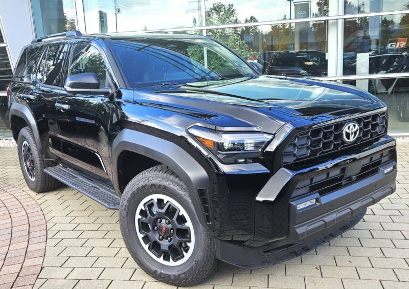 Toyota 4-Runner 2,4 Turbo TRD Off Road PREMIUM