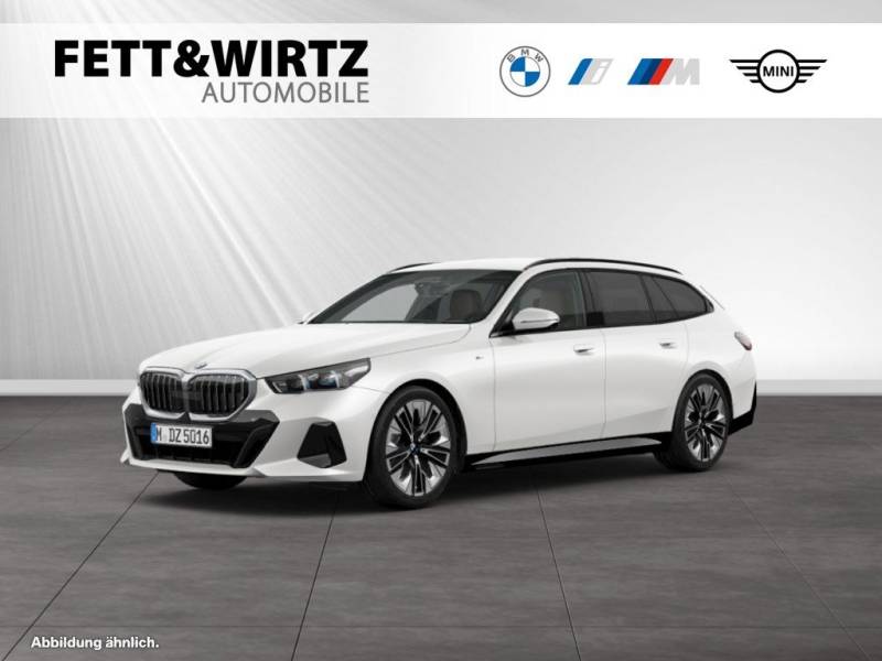 BMW 520i Touring M Sport-AHK-BowersandWilkins-Autobahn