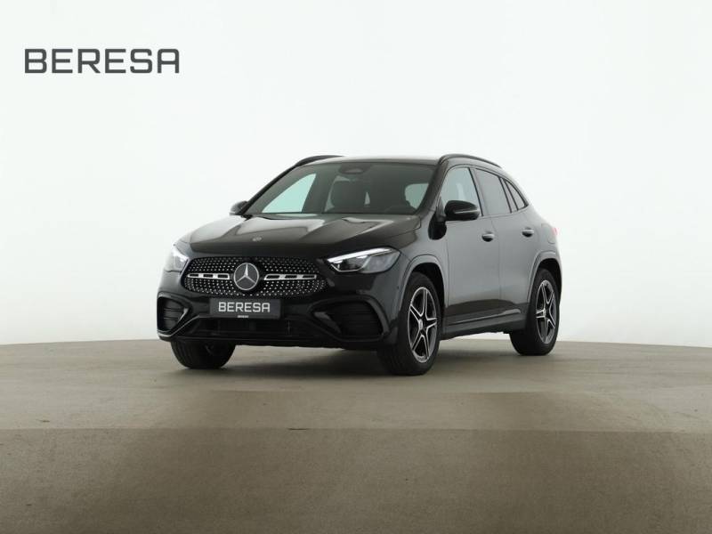 Mercedes-Benz GLA 200 AMG Night MBUX Pano Kamera LED Navi