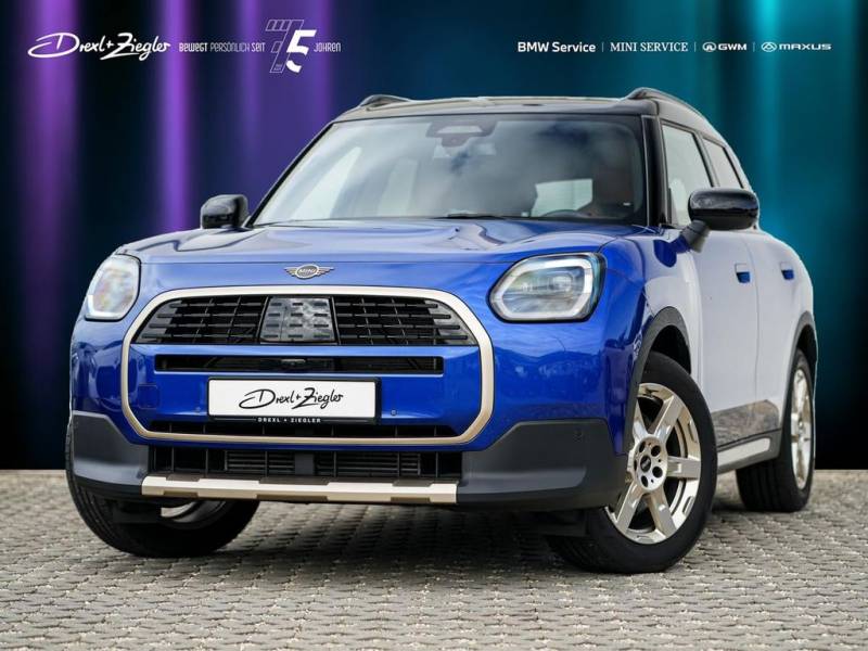 MINI Countryman C Favoured-T Paket XL AHK PanoDach