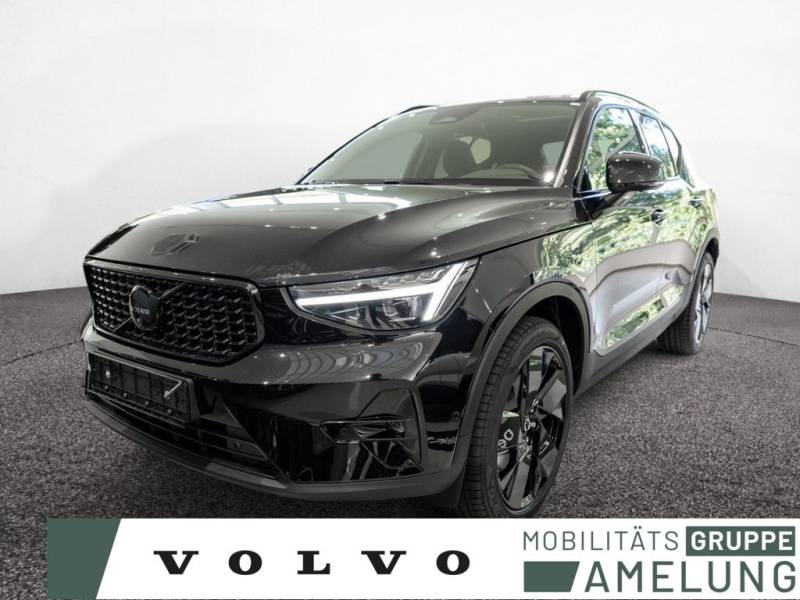 Volvo XC40 2.0 Plus Black Edition 2WD LED PANO 360°