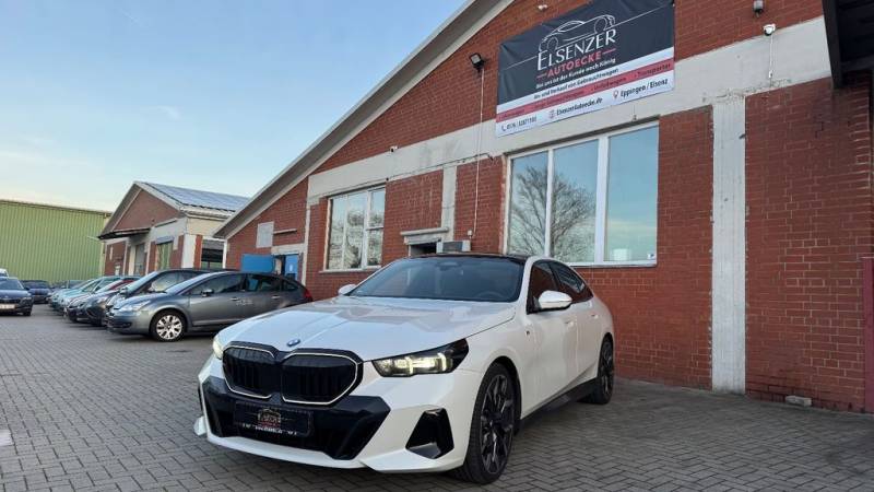 BMW 540 d xDrive M Sport Pro BandW Pano 21 Zoll Exklus