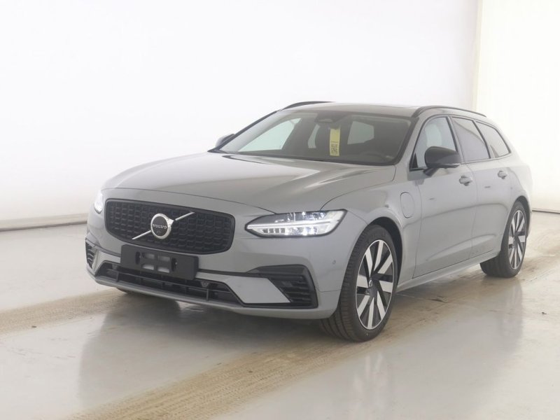 Volvo V90 T8 Plus Dark Recharge Plug-In Hybrid AWD