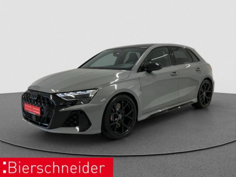 Audi RS 3 Sportback 19 V-MAX MATRIX SCHALE PANO RS-AG
