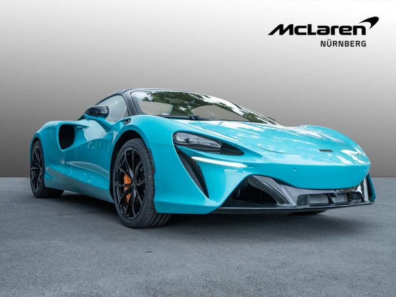 McLaren Artura Spider Performance/BandW/Spoiler CF/Lift