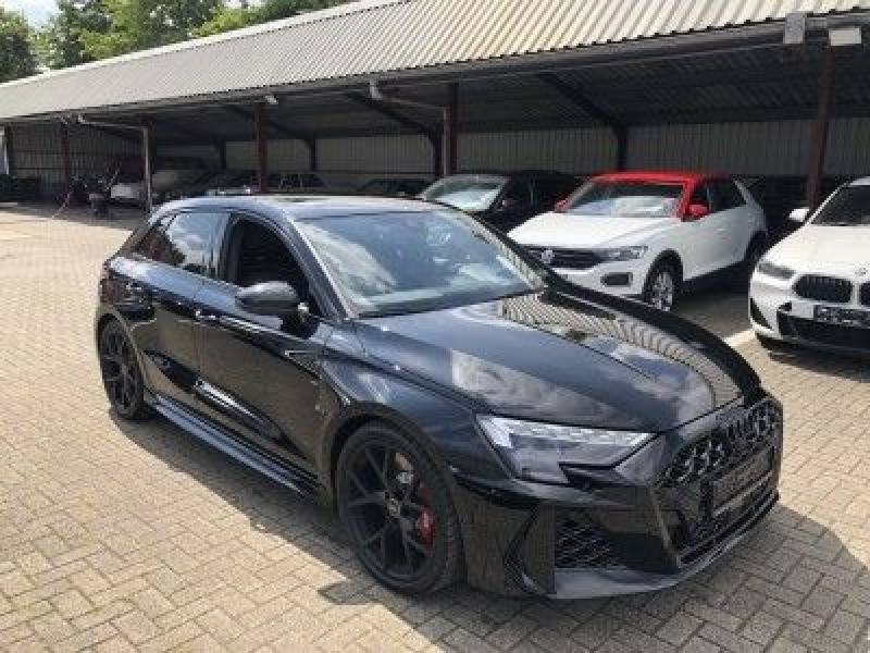 Audi RS3 Sportback Pano Head Up ACC Matrix Led Sonos