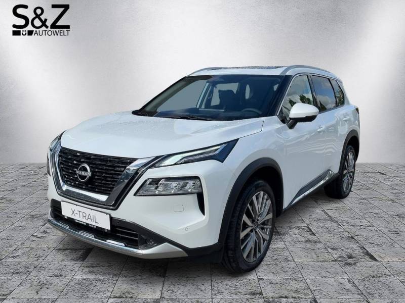 Nissan X-Trail Tekna 163 PS Auto. Schiebedach/Pano/PDC