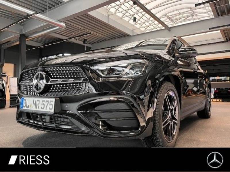 Mercedes-Benz GLA 200 AUT LM SoundSys SpurH Teilled.