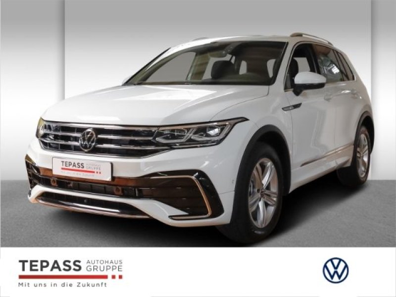 Volkswagen Tiguan 2.0 TDI R-Line NAVI PANO AHK