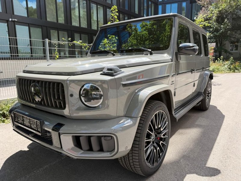 Mercedes-Benz G63 AMG FULL CARBON  ACTIVE RIDE A22 DVD WEBASTO