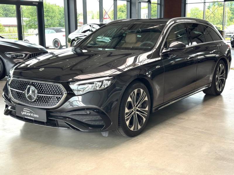 Mercedes-Benz E 300 de T AMG Pano Hyperscreen AHK DISTRONIC Pr