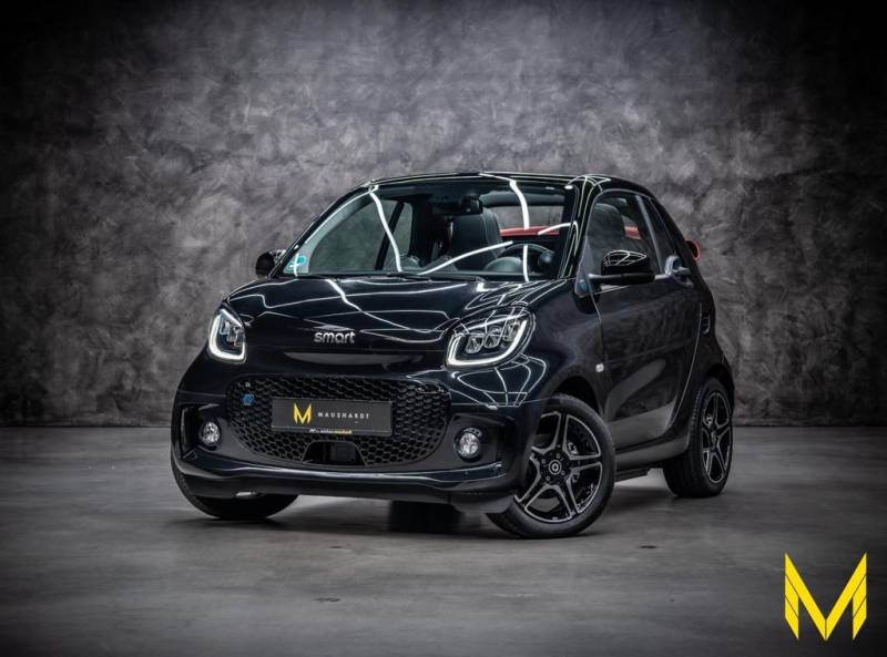 Smart ForTwo EQ cabrio prime EXCLUSIVE:IT´S SUPERBLACK
