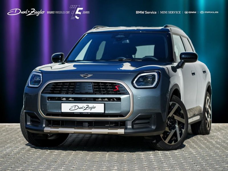 MINI Countryman S ALL4 Favoured Trim 19" Paket L JCW