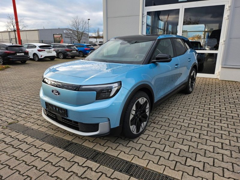 Ford Explorer Premium RWD Ext. Range