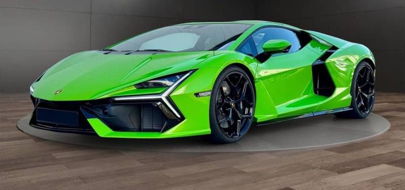 Lamborghini Revuelto VERDE-MANTIS GREEN-PASSENGER-IN STOCK!!