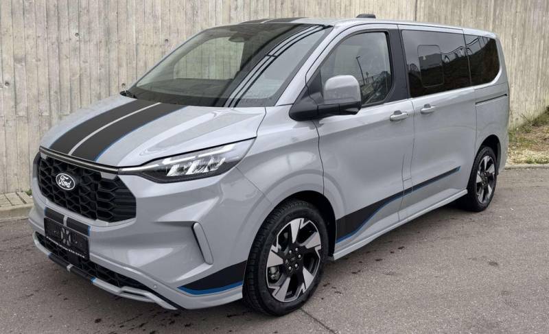 Ford Tourneo Custom Tourneo Custom 320 L1H1 4x4 Autm.