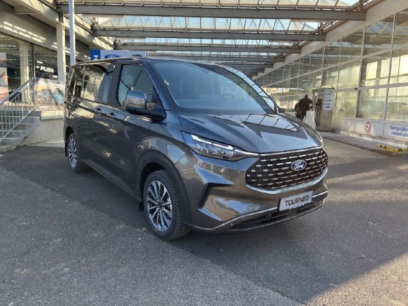 Ford Tourneo Custom Bus 320 L1 Tourneo Titanium FWD