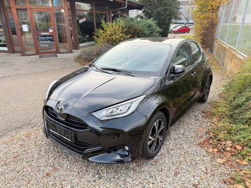 Toyota Yaris 1,5 Hybrid Teamplayer Comfort + Tech-Paket
