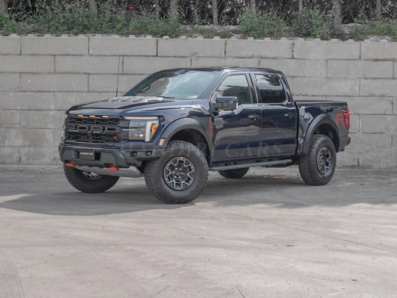 Ford 2025 F-150 Raptor R Antimatter Blue € 148500