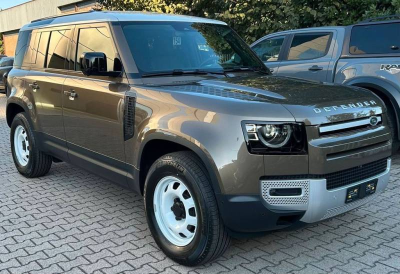 Land Rover Defender 110 3.0D I6 200 CV AWD Auto 