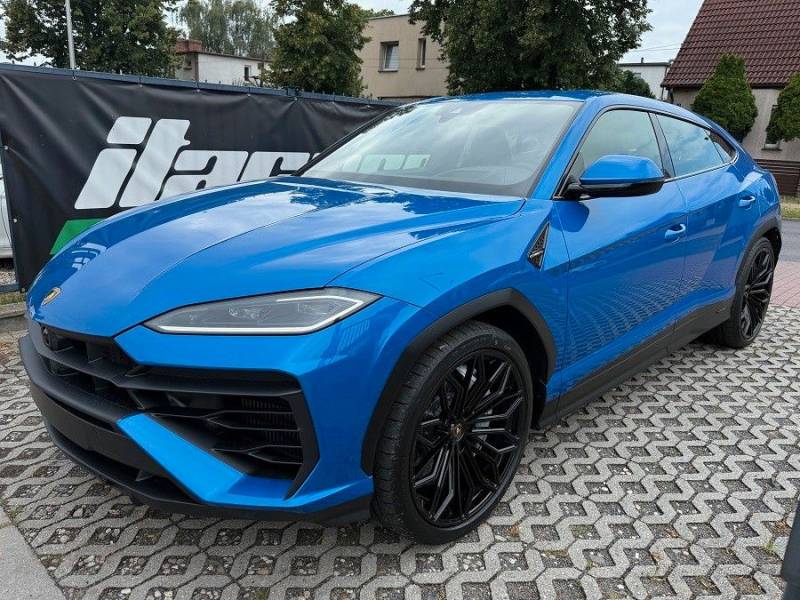 Lamborghini URUS SE 4.0 23" PRODUKTION 2025 ON STOCK