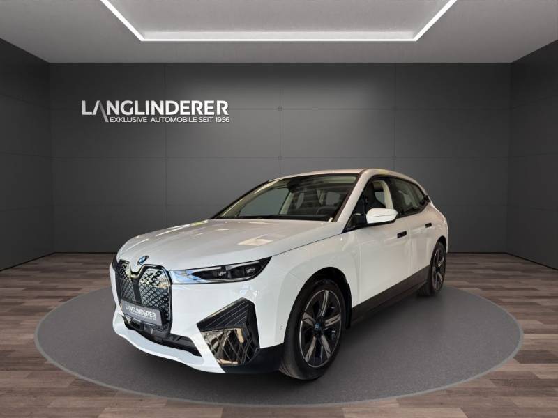 BMW iX xDrive50 Sportpaket NP 115.339,-