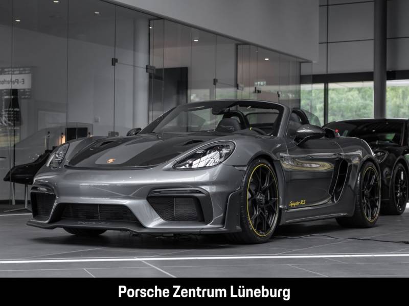 Porsche 718 Spyder RS