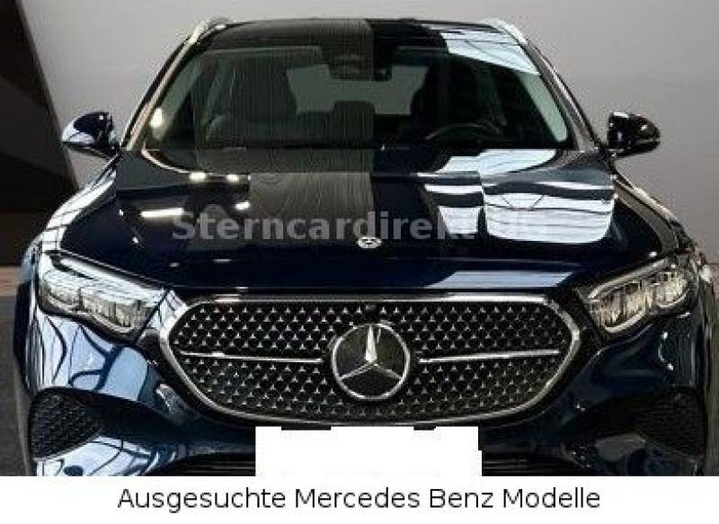 Mercedes-Benz E 300 de T 4M Avantgarde DISTRO HUD AHK LED MBUX