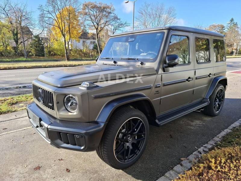 Mercedes-Benz G63 AMG MY26°DARKOLIVE / BROWN°A22°CARBON°P77°