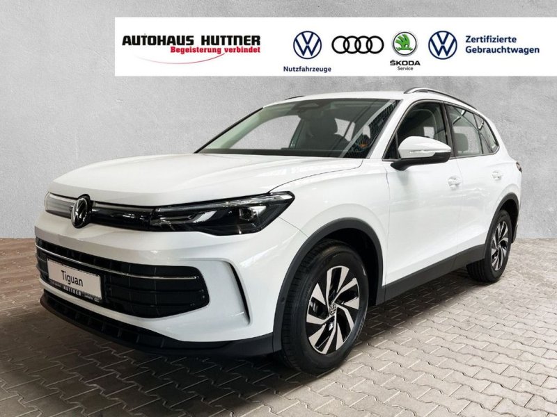 Volkswagen Tiguan LIFE 1.5 eTSI DSG NAVI ACC AHK APPCONNECT