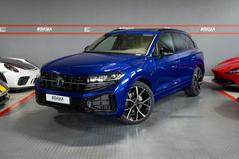 Volkswagen Touareg 3.0 TDI 4M R-Line PANO DYNAUDIO STHZ ABT