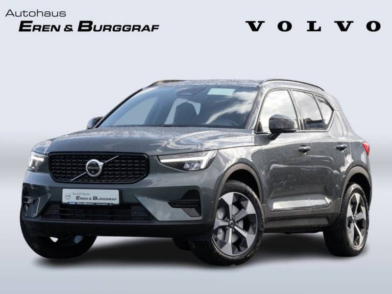 Volvo XC40 Plus Dark