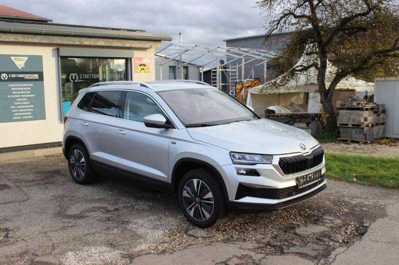 Skoda Karoq Selection 1,5 TSi DSG +LED+CAM+5J.Garntie