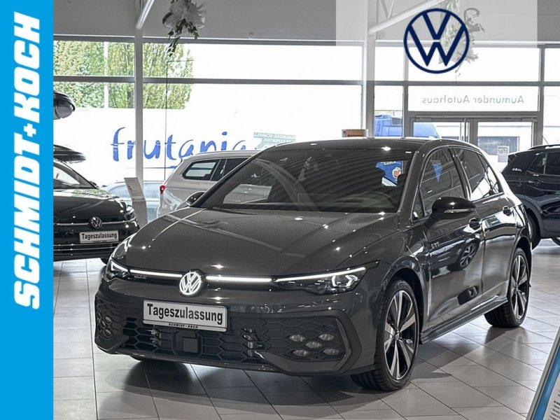 Volkswagen Golf VIII 1.5 DSG GTE eHybrid BlackStyle AHK DAB