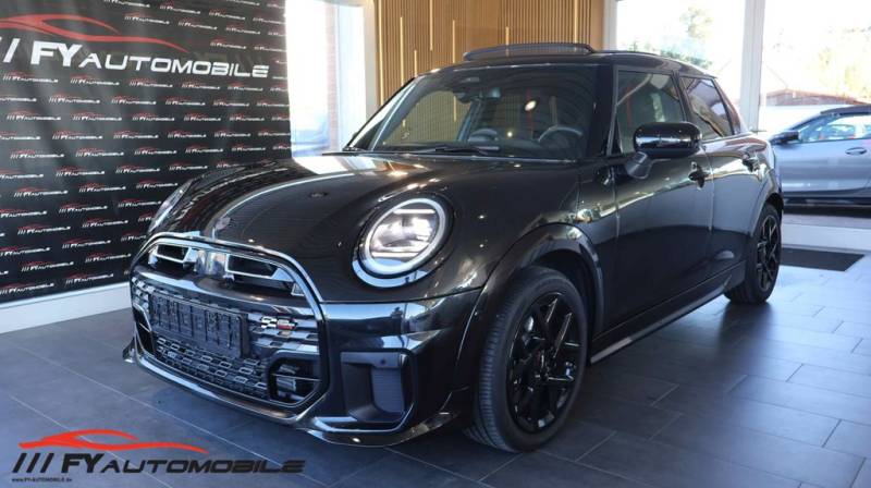 MINI Cooper C John Cooper Works Trim Garantie 