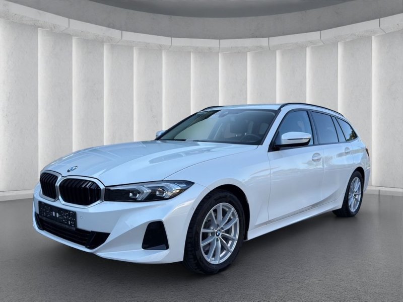 BMW 320 i TOURING+LIVE COCKPIT+RÜCKFAHRKAMERA+LED+