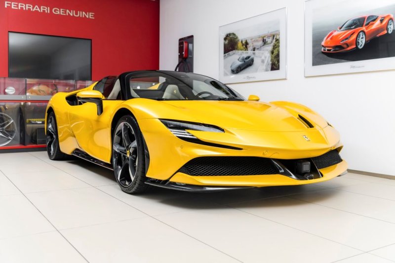 Ferrari SF90 Spider