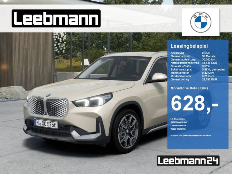 BMW iX1 xDrive30 xLine 19-Zoll/AHK/LKH/SportSitze