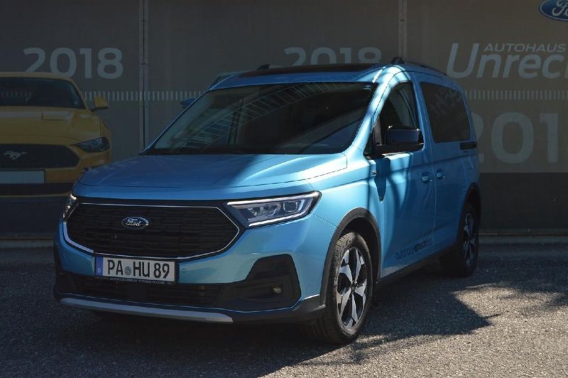 Ford Tourneo Connect Active