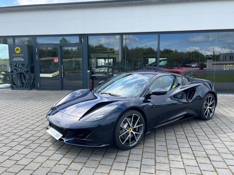 Lotus I4 DCT "First Edition" by Lotus am Ring