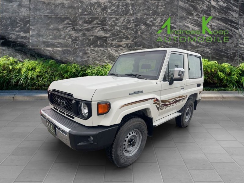 Toyota Land Cruiser GDJ 71 2,8-Diesel Aut. DX SOFORT