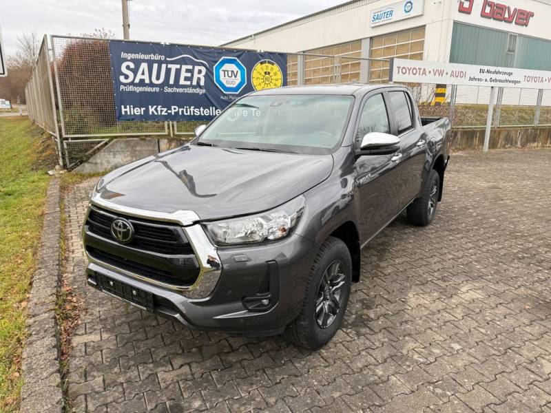 Toyota Hilux 2.4 D-4D Double Cab Comfort 4x4 Leder AHK
