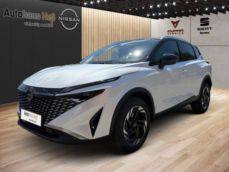 Nissan Qashqai 1.3 N-Connecta 360° LED FACEL. HUD ACC