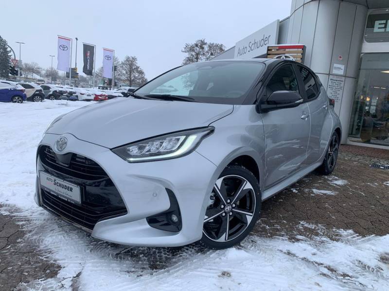 Toyota Yaris Hybrid Style Plus