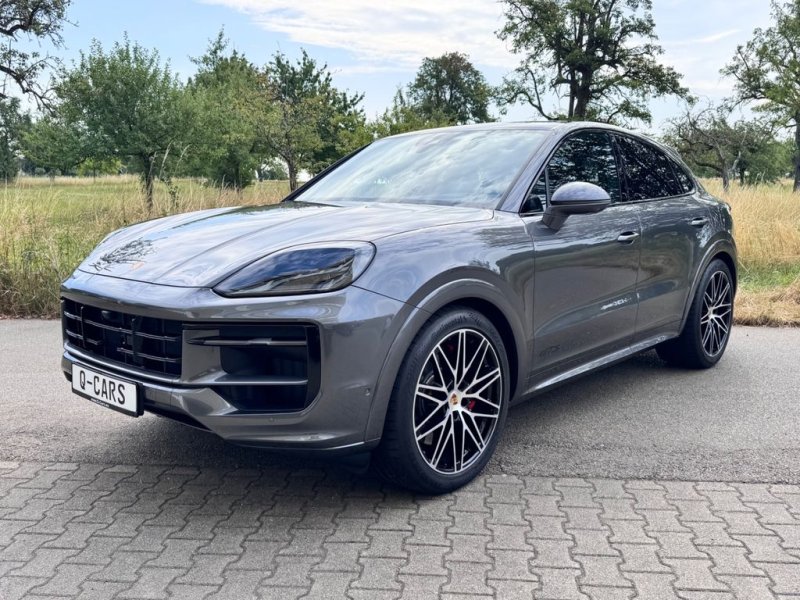 Porsche Cayenne Coupe GTS 22" HA-Lenkung AHK LP 167 t€
