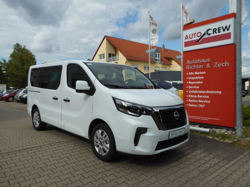 Nissan Primastar Kombi L1H1 2,8t Tekna 8-Sitzer LED