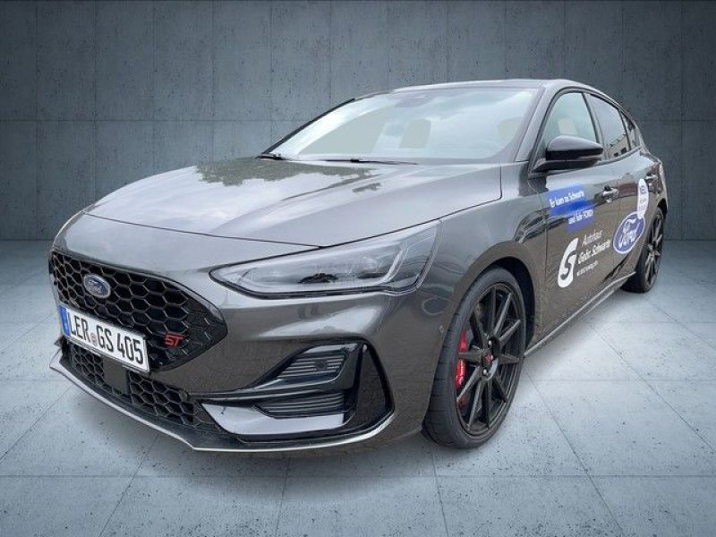 Ford Focus  2.3 EcoBoost ST X TrackPaket BandO Winter