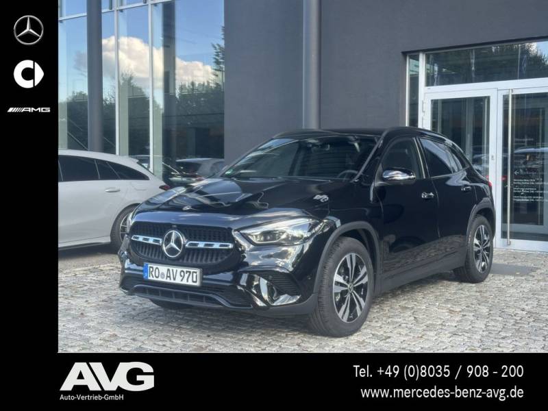 Mercedes-Benz GLA 200 Progressive/Navi/Pano.-Dach/Distronic/LE